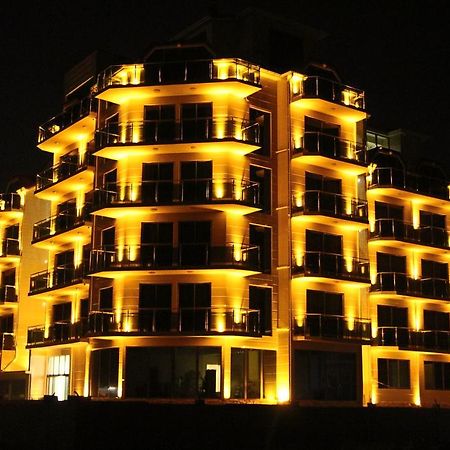 Legacy Hotel Batumi Exterior photo